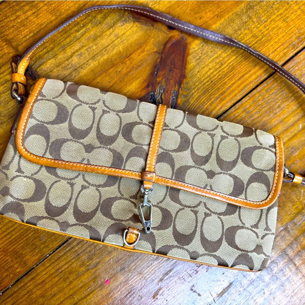 Coach Signature Baguette Bag